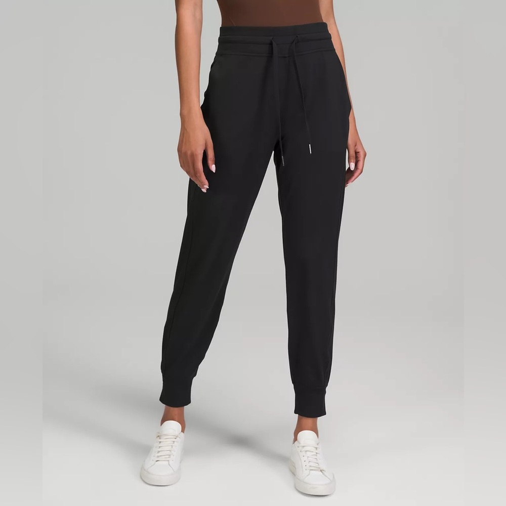 Lululemon High Rise Ready To Rulu Jogger - Black